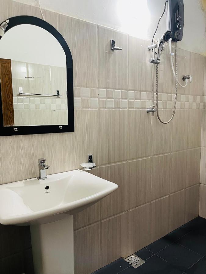 Ama Residence Matale Esterno foto