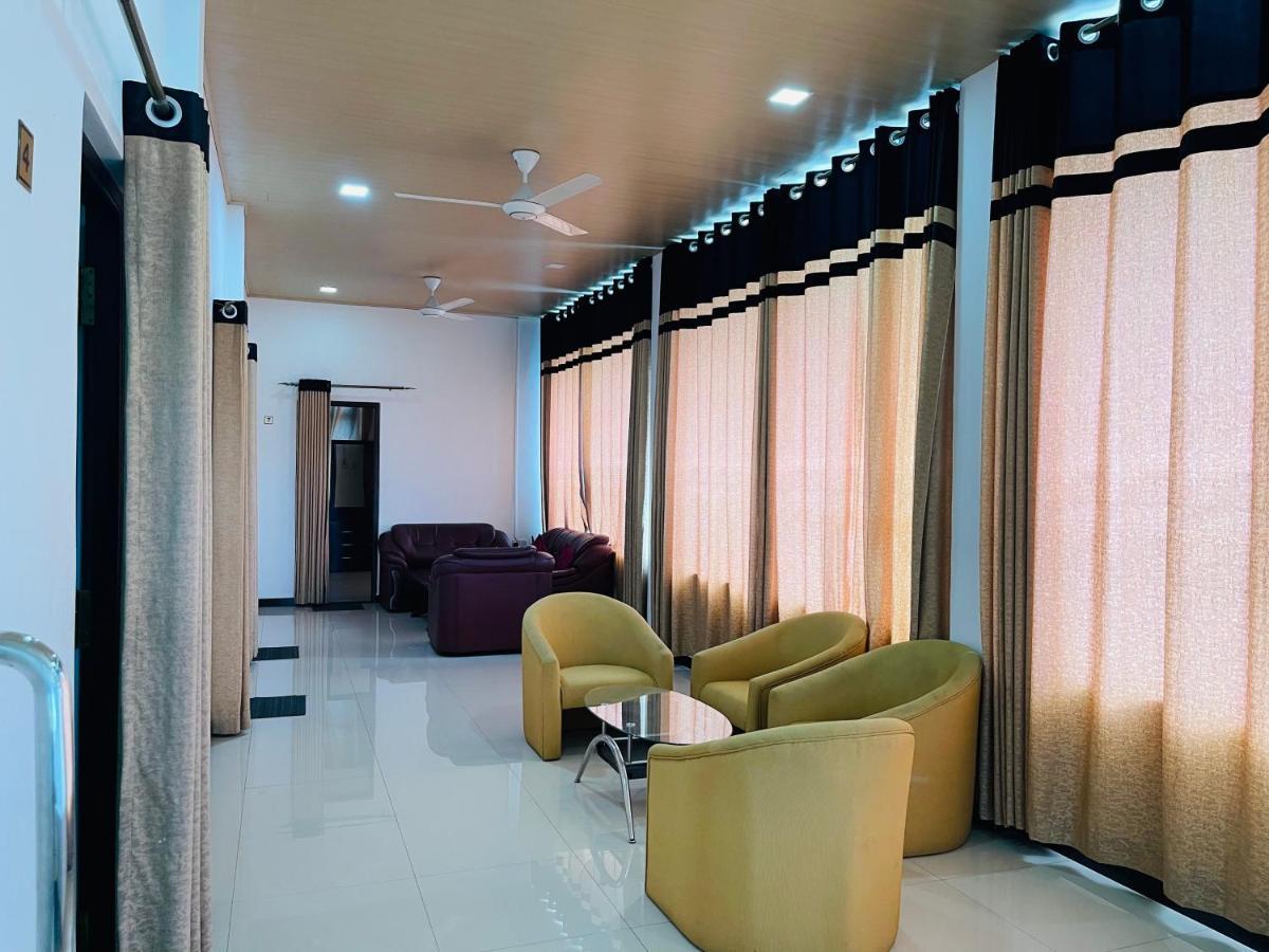 Ama Residence Matale Esterno foto